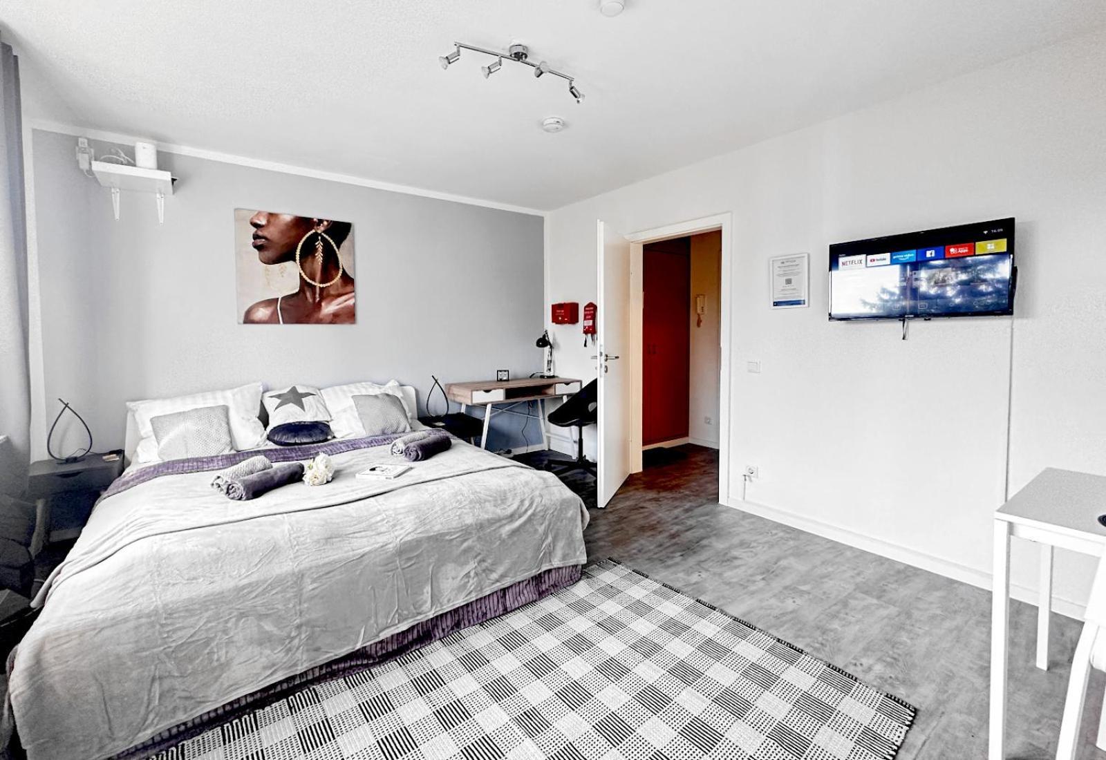 Vaz Apartments E01 Kueche, Tv, Netflix, Ca 15 Min Messe U Hbf Essen Exteriör bild